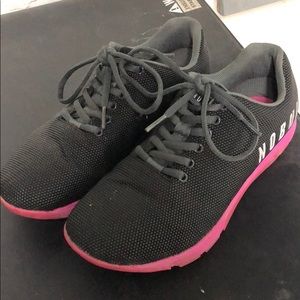 Women’s Gray & Pink NoBull Trainers